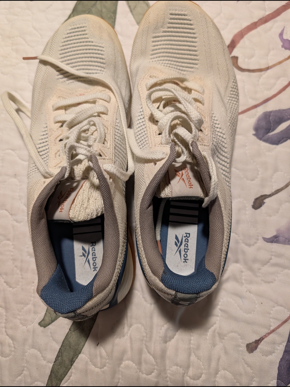 Reebok Men's Cream White Blue Knit Running Sneakers